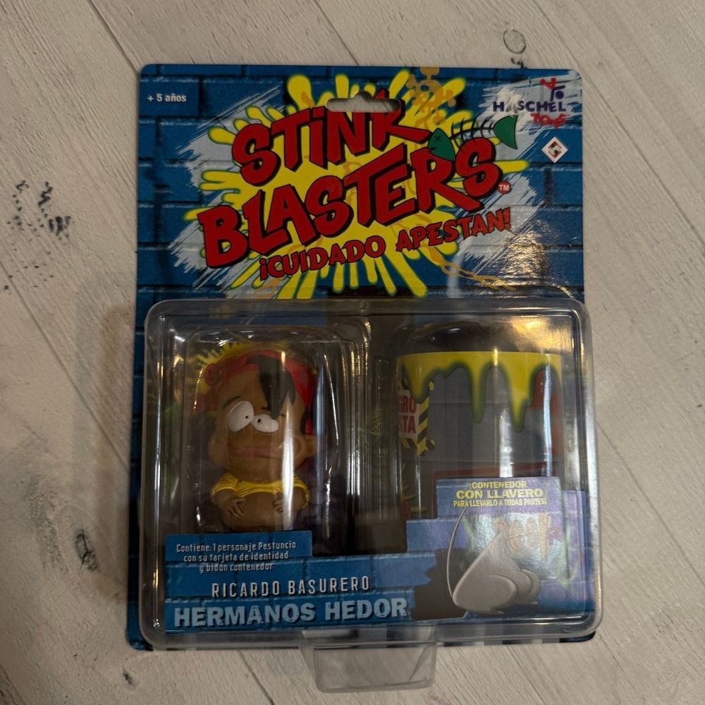 Vintage Stink Blasters (Ricardo Basurero) MEG‎ 2002 NIB (Spanish)